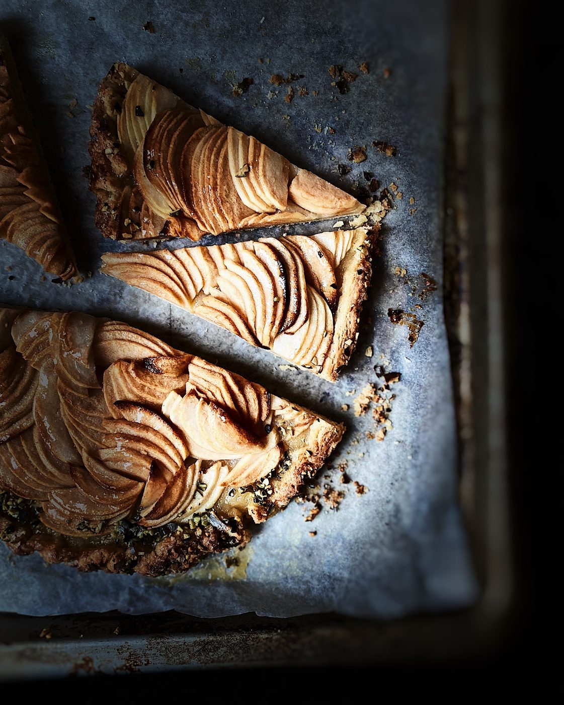 Stücke einer Apfel-Galette
